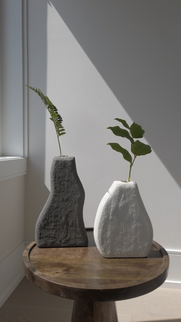 Modern Organic Vase - Japandi Decor