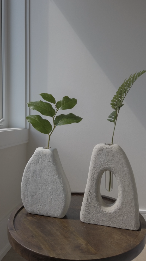 Modern Organic Vase - Japandi Decor