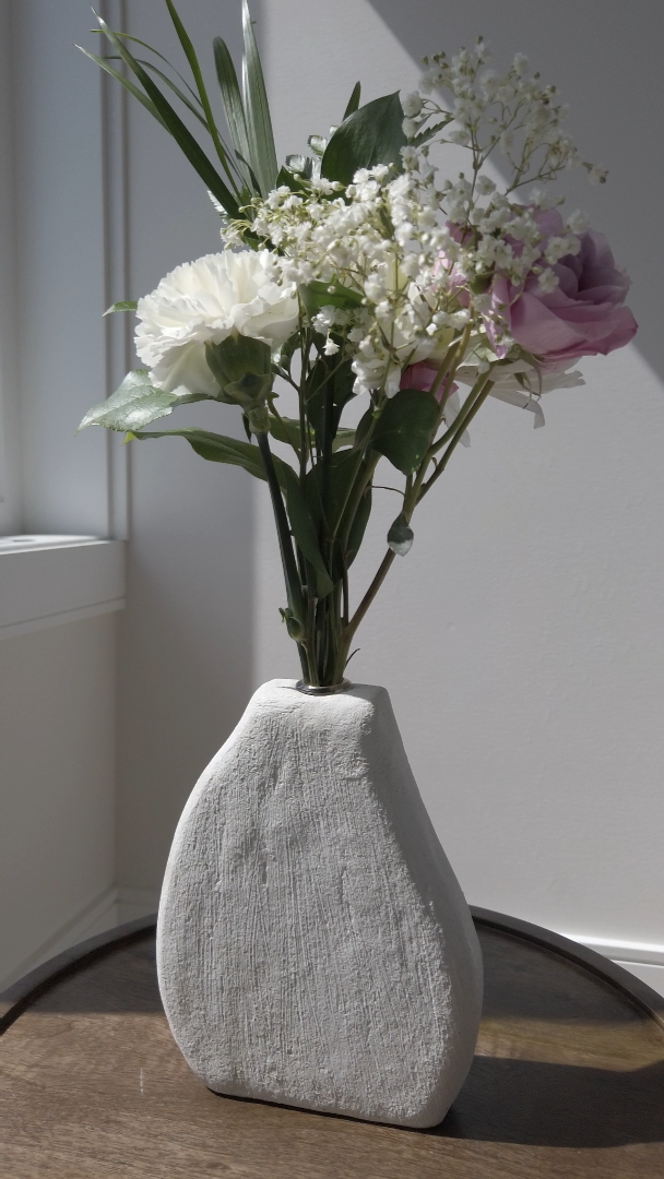 Modern Organic Vase - Japandi Decor