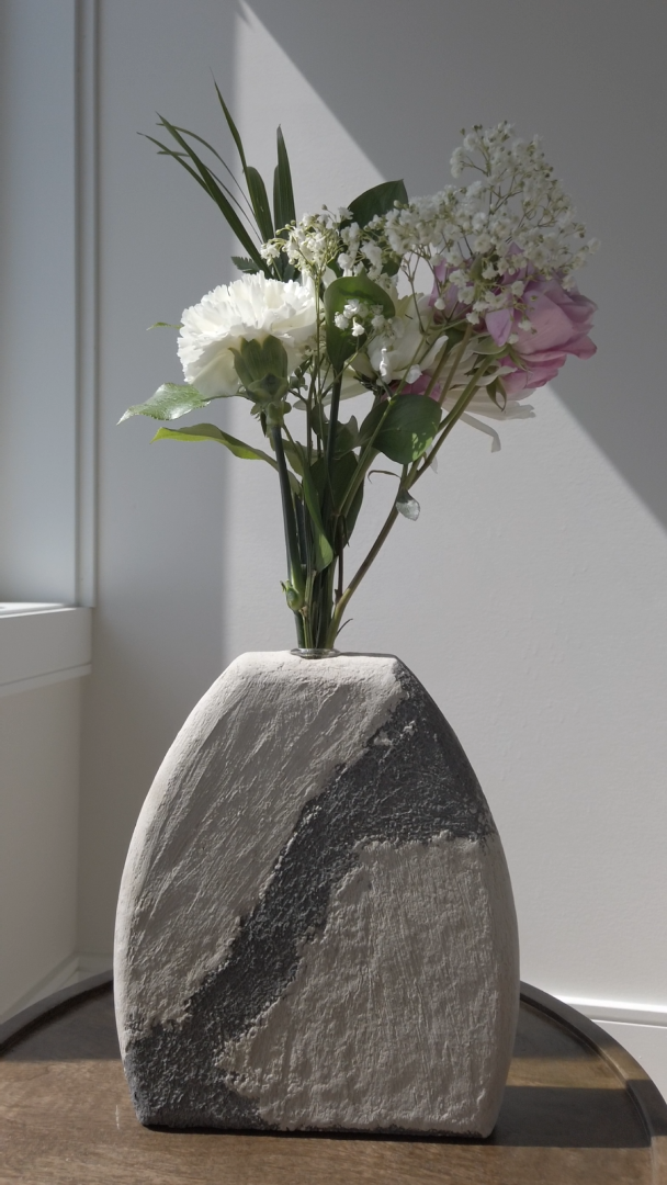 Modern Organic Vase - Japandi Decor